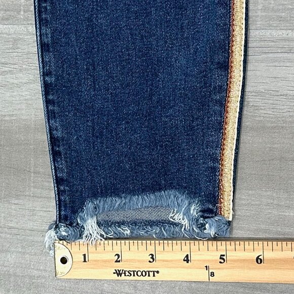 Abercrombie & Fitch Harper Low Rise Ankle Tuxedo Stripe Fray Hem Jeans Size 26S - Picture 16 of 16